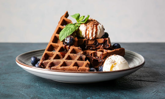 Chocolate, Apple and Oatmeal Fitness Waffles